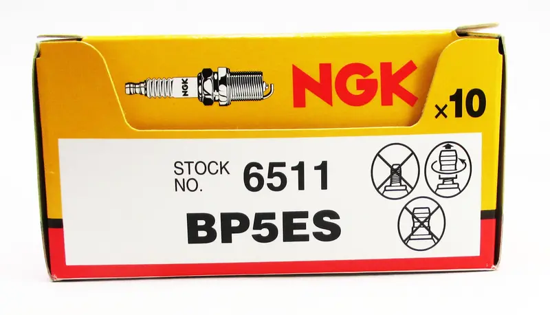 10 Bp5es Ngk Spark Plugs 1