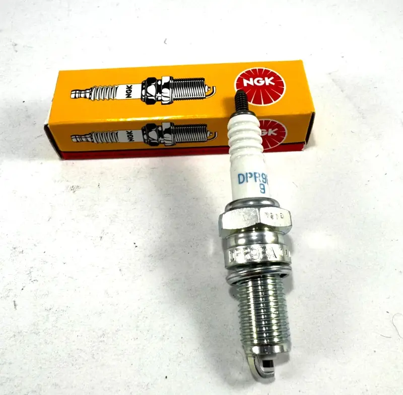 10 X Dpr9ea-9 Ngk Spark Plug 1