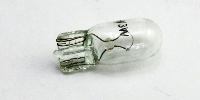 10 X T10 Wedge 6V3w Bulbs 1