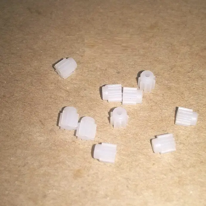 10Pcs As Showing Plastic Motor Gear 9T Gears For Syma X5 X5s X5c Quadcopter Adrone Drone R/C Spare Parts 1
