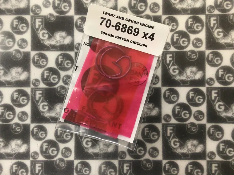 70-6869 Triumph 500/650 Piston Circlip Set 1