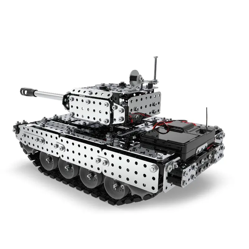 952Pcs 2.4G Rc Military Tank Diy Assembly Set Stainless Steel Remote Control Model Toy Built-In 3.7V 300Mah Lithium Battery 4