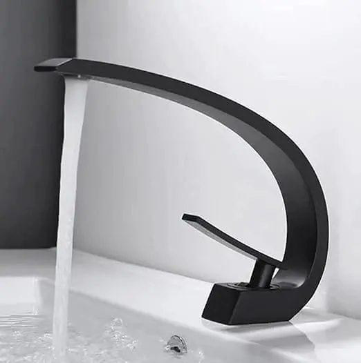Black Bathroom Faucet 7131 1