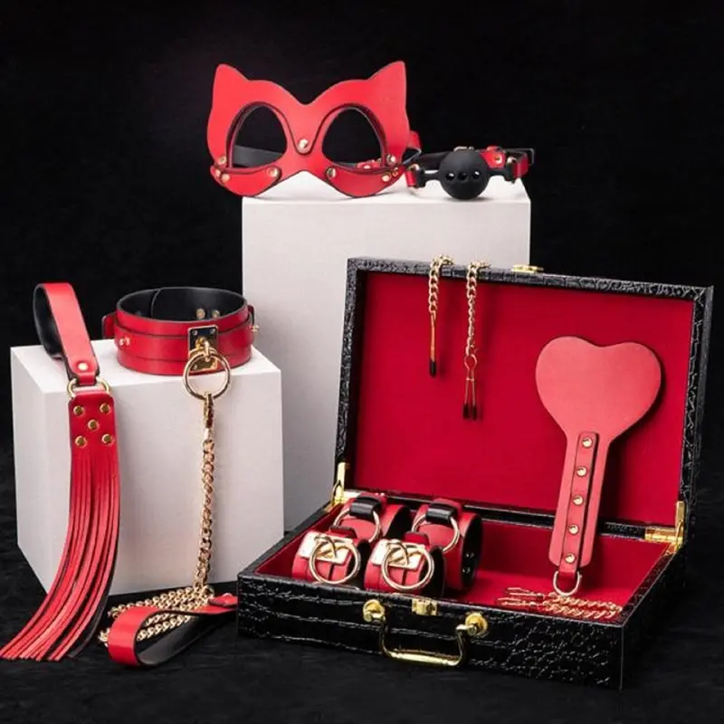 Black Wolf Leather Bondage Kit – Adjustable Restraints & Accessories