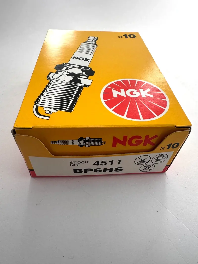 Bp6hs Ngk Spark Plug (X10) 1