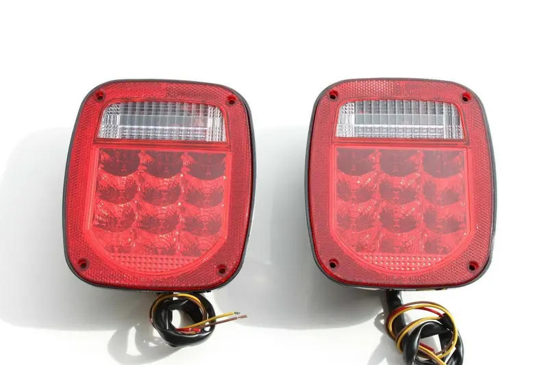 Calaveras Led Para Camiones 1