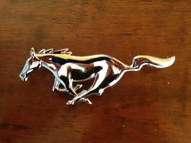 Emblema Para Parilla Mustang 1968 1