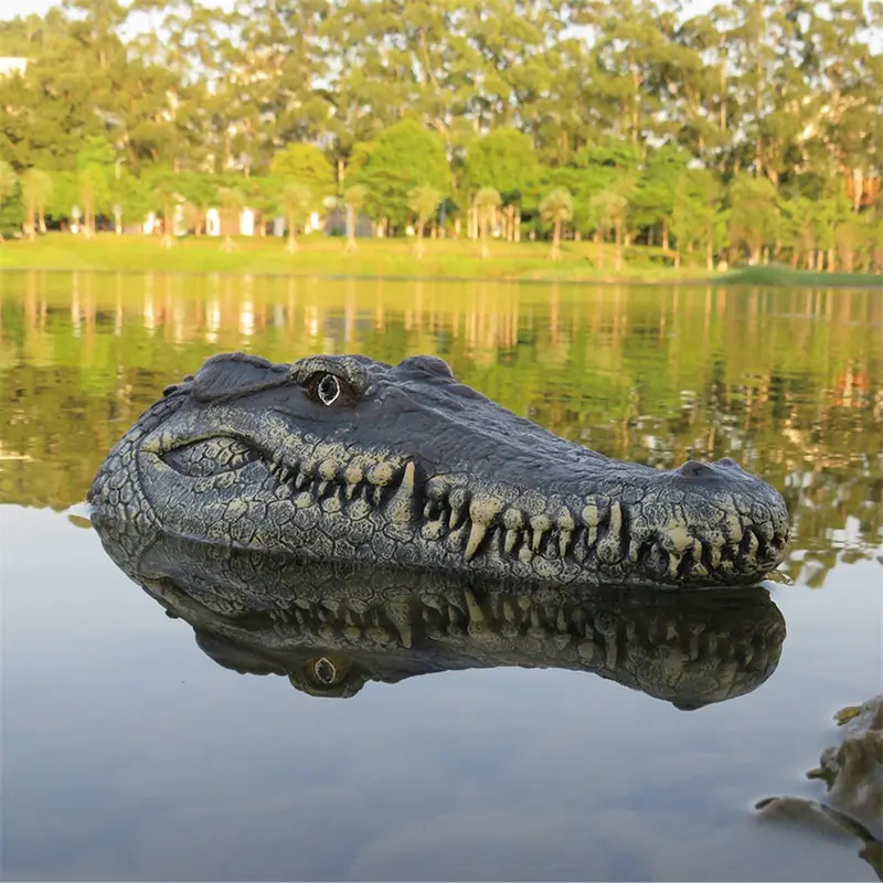 Flytec V002 Rc Boat 2.4G Remote Control Electric Racing Boat For Pools With Simulation Crocodile Head Spoof Toys Children Adults 1