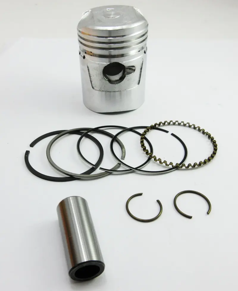 Honda C50 Standard Size Piston Kit 1