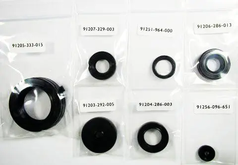 Honda Xl250 Oil Seal Kit 1