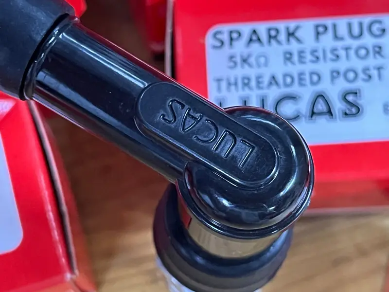 Lucas Spark Plug Cap 5Kω Resistor (Ngk Lb05e) 1