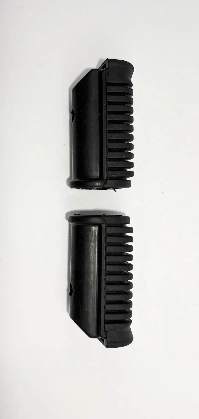 Replacement 50661-425-670 Foot Peg Rubber 1
