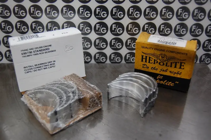Triumph 650 & 750 Connecting Rod Insert Bearings 1