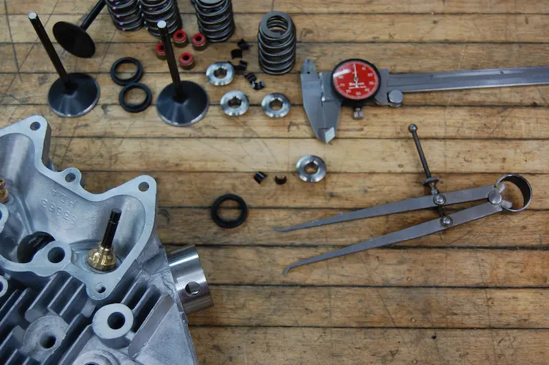 Triumph 750 6Mm Valve Stem Conversion Kit 3