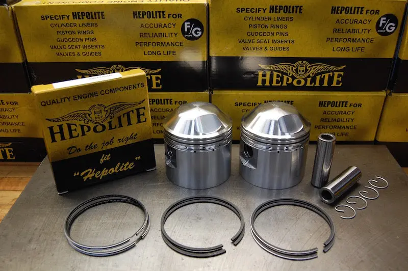Triumph Hepolite 650 Piston And Ring Kit 1
