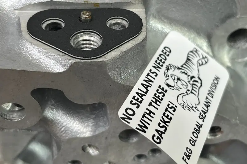 Triumph Unit Oil Line Junction Gasket  500 650 750 1963-1980 1